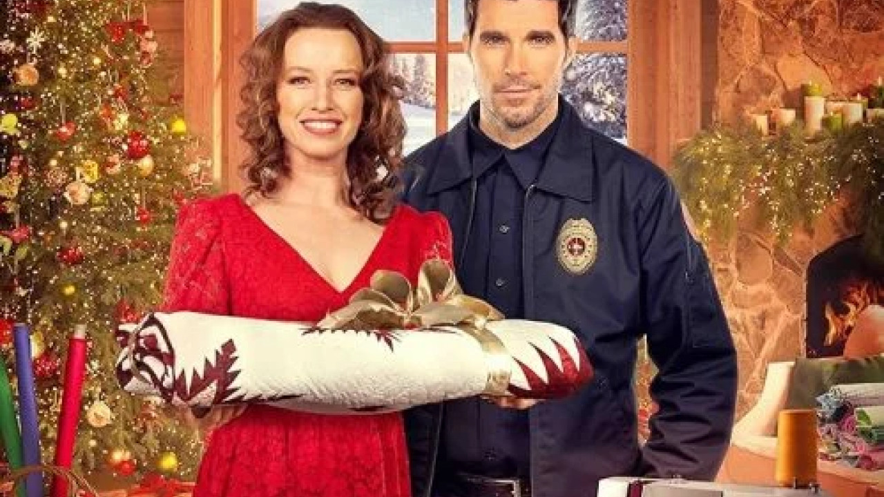 The Fabric of Christmas ( 2023 )